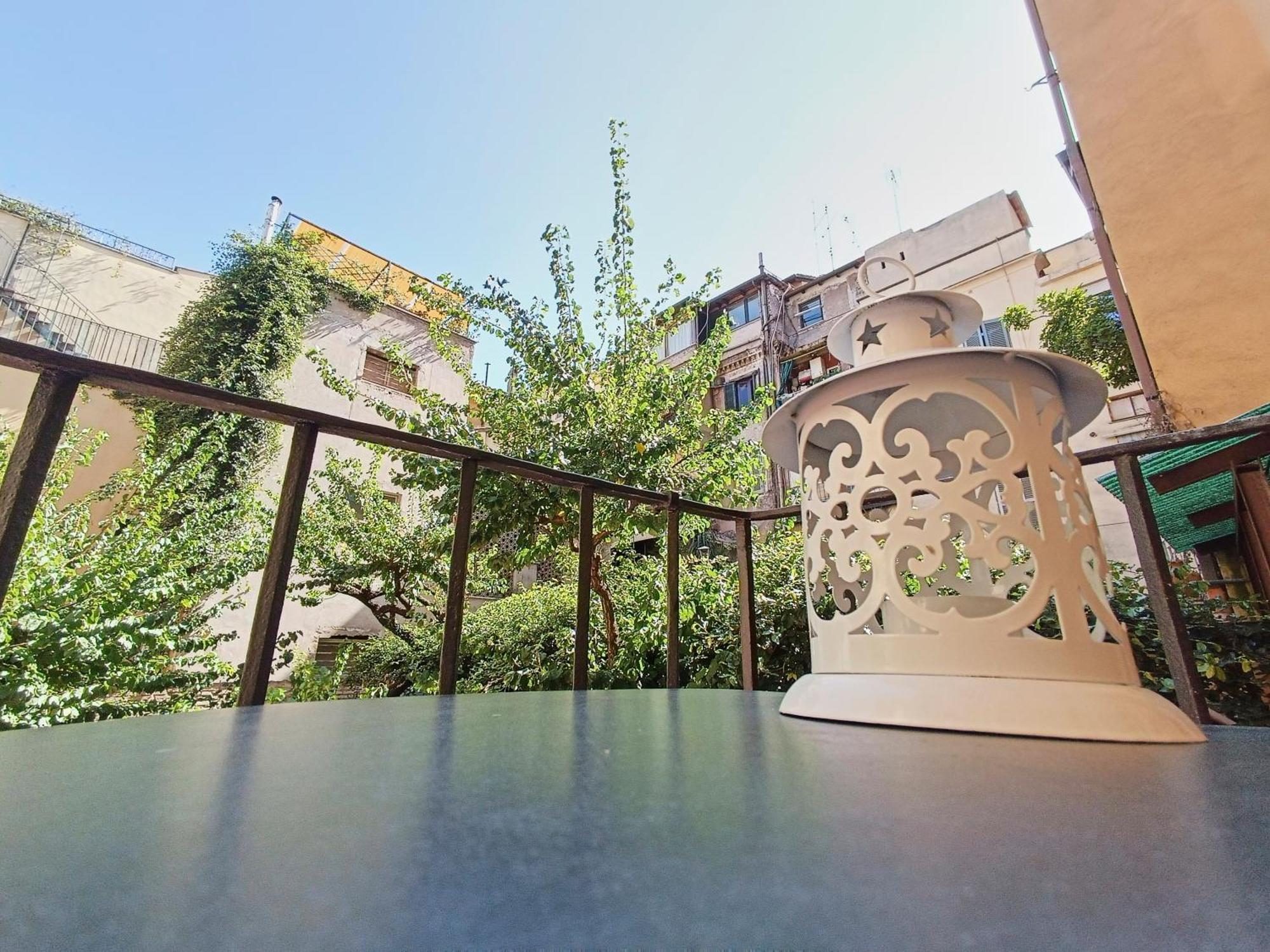 Mini Studio Con Balcone A Piazza Del Popolo Rome Exterior photo